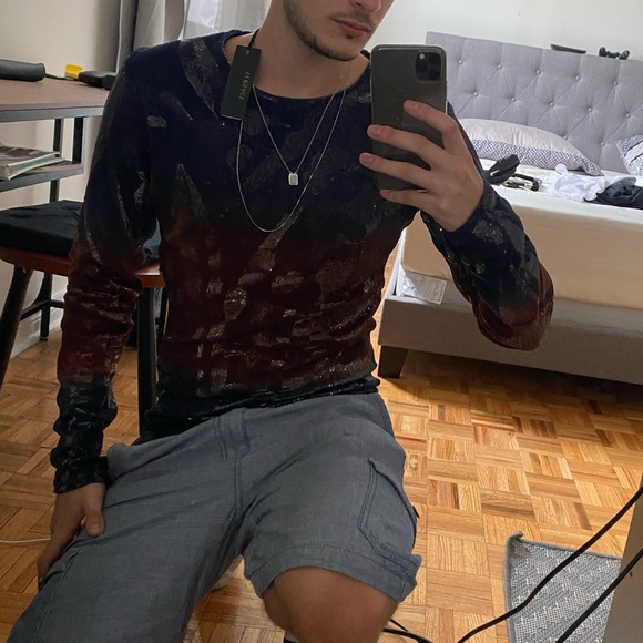 Versace Limited Edition T-Shirt! Brand New - Picture 3 of 4